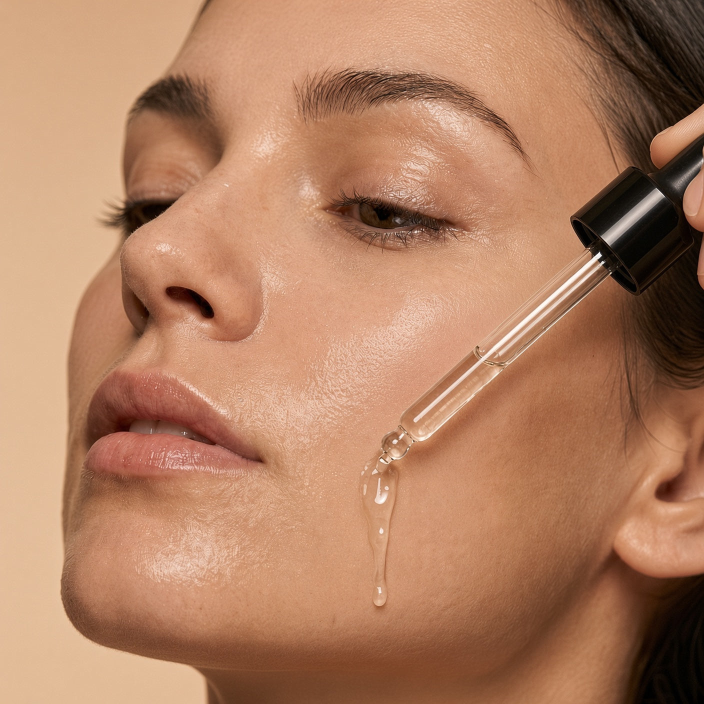 Applying a few drops of Root Mute Oil to the chin